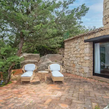 Casa vacanze Roccia Di Volpe By Interhome